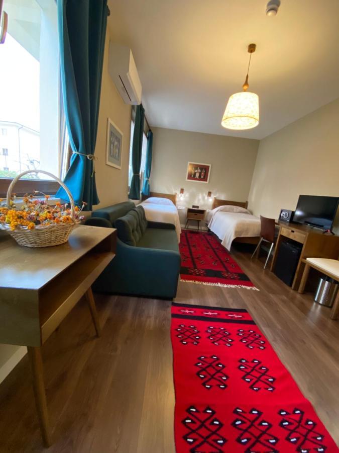 Guesthouse Tershana Peshkopi Ngoại thất bức ảnh