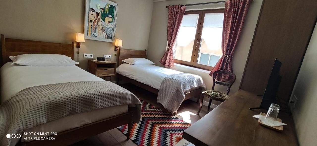Guesthouse Tershana Peshkopi Ngoại thất bức ảnh