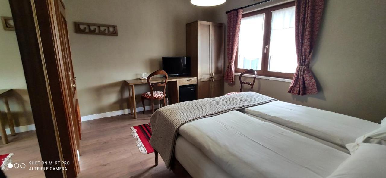 Guesthouse Tershana Peshkopi Ngoại thất bức ảnh