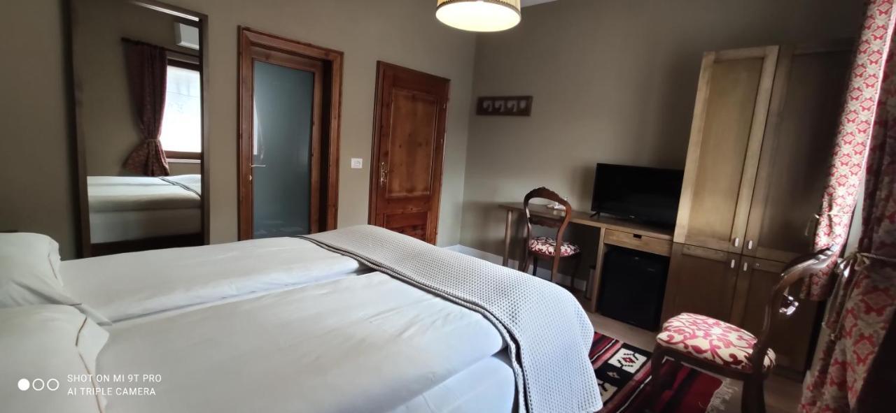 Guesthouse Tershana Peshkopi Ngoại thất bức ảnh